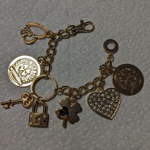 Charm & Luck Crystal Hearts Shamrocks Lock & Key Holder - Gold